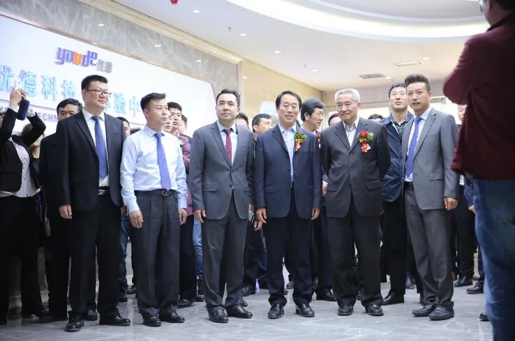 570c903a2bab2.jpg 570c903a2bab2.jpg